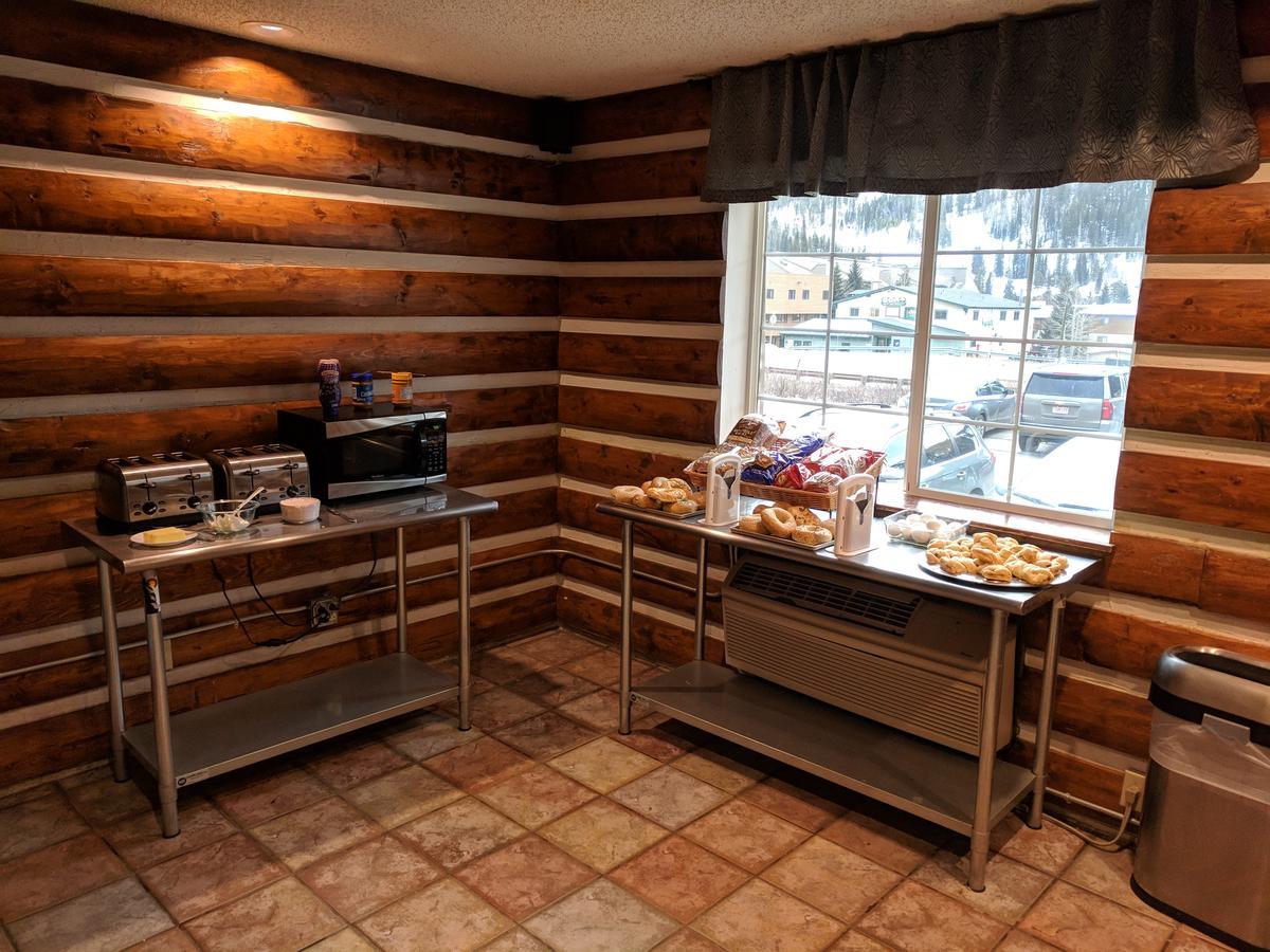 3 Peaks Lodge Кистон Экстерьер фото