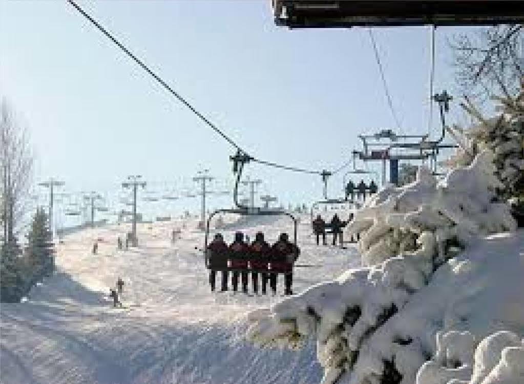 3 Peaks Lodge Кистон Экстерьер фото